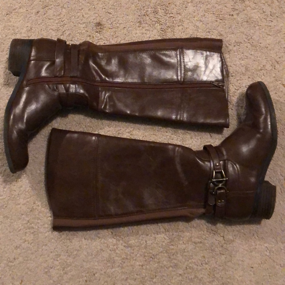 Knee high riding boots